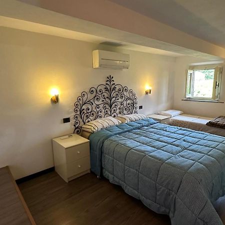 Musicians Mansion Loft Lägenhet Fino Mornasco Exteriör bild