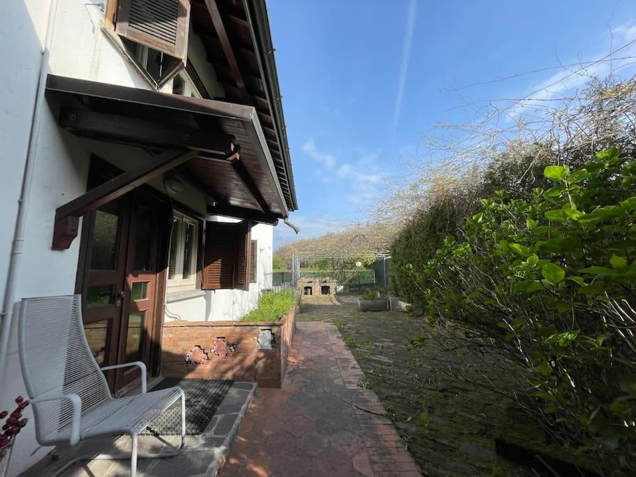 Musicians Mansion Loft Lägenhet Fino Mornasco Exteriör bild